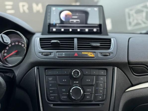 Opel Mokka I с пробегом 2014 года, цена 1 199 000 рублей, 87667 км, внедорожник, Автокод Объявления