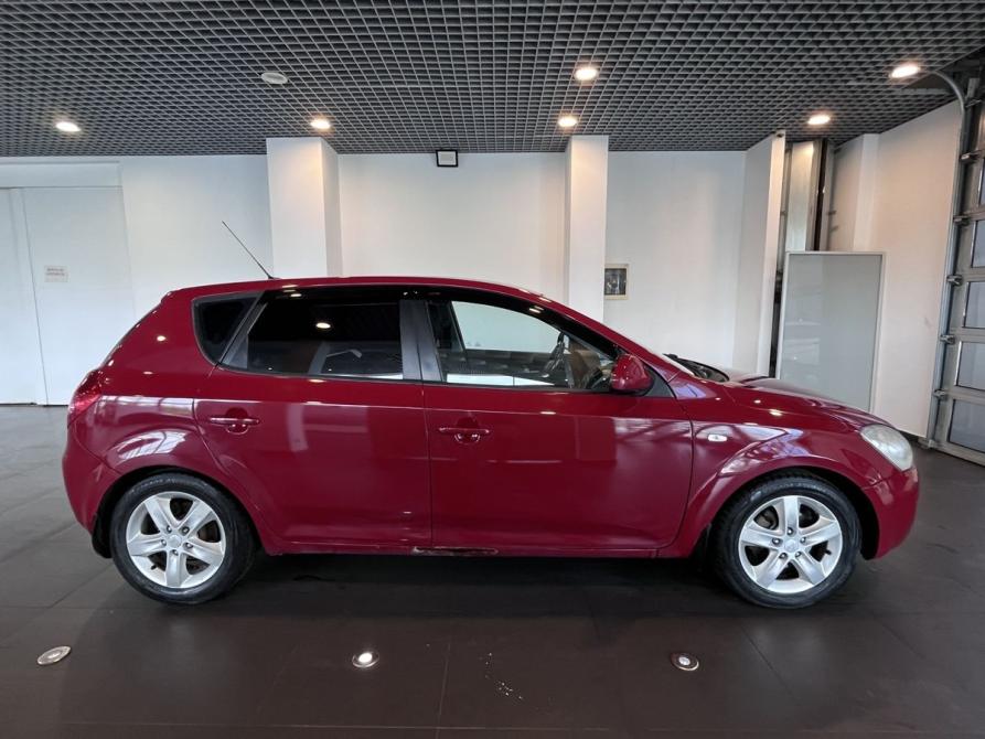 Kia Ceed I Чебоксары  - изображение 2