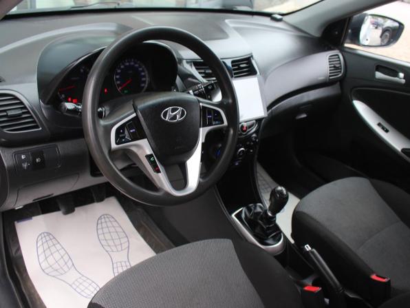 Hyundai Solaris I с пробегом 2014 года, цена 568 000 рублей, 203500 км, седан, Автокод Объявления