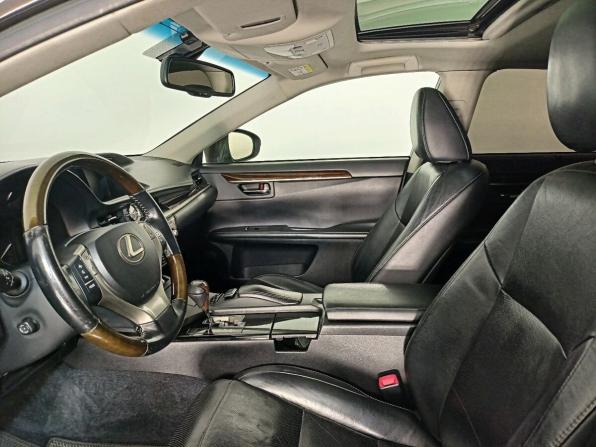 Lexus ES VI с пробегом 2013 года, цена 1 649 000 рублей, 240000 км, седан, Автокод Объявления