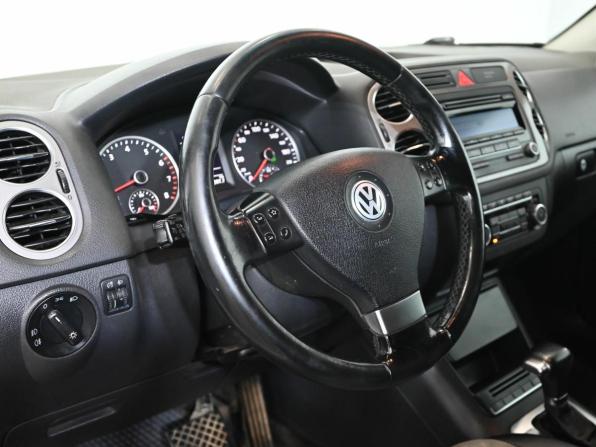 Volkswagen Tiguan I с пробегом 2010 года, цена 1 050 000 рублей, 284647 км, внедорожник, Автокод Объявления