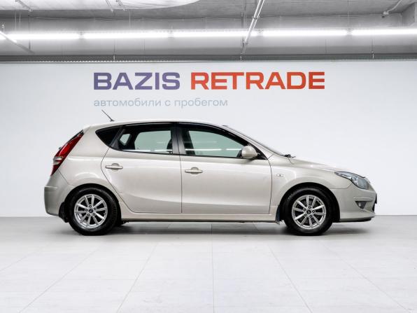 Hyundai i30 I Рестайлинг с пробегом 2011 года, цена 750 000 рублей, 220269 км, хэтчбек, Автокод Объявления