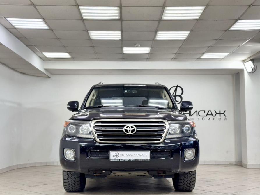 Toyota Land Cruiser 200 Series Рестайлинг 1 Санкт-Петербург  - изображение 2