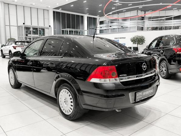 Opel Astra H Рестайлинг с пробегом 2011 года, цена 499 000 рублей, 170230 км, седан, Автокод Объявления