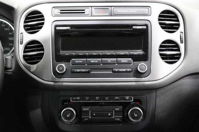 Volkswagen Tiguan I Рестайлинг с пробегом 2015 года, цена 1 385 000 рублей, 147658 км, внедорожник, Автокод Объявления