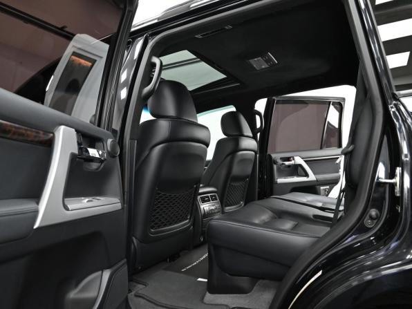 Toyota Land Cruiser 200 Series Рестайлинг 1 с пробегом 2013 года, цена 2 949 000 рублей, 155000 км, внедорожник, Автокод Объявления