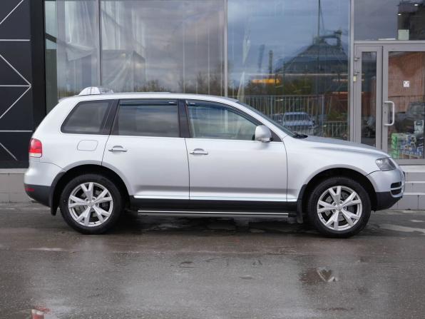 Volkswagen Touareg I с пробегом 2006 года, цена 780 000 рублей, 297278 км, внедорожник, Автокод Объявления
