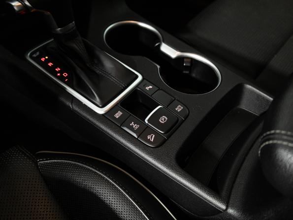 Kia Sportage IV Рестайлинг с пробегом 2019 года, цена 2 049 585 рублей, 120987 км, внедорожник, Автокод Объявления