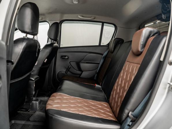 Renault Sandero II Рестайлинг с пробегом 2021 года, цена 1 300 000 рублей, 98751 км, хэтчбек, Автокод Объявления
