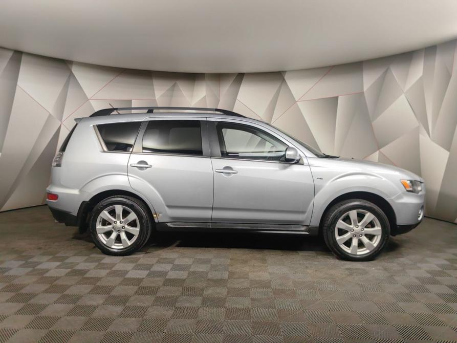 Mitsubishi Outlander II Рестайлинг Москва  - изображение 6
