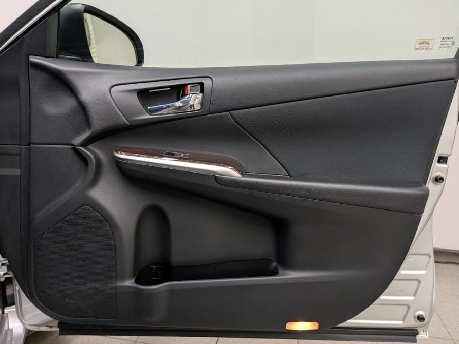 Toyota Camry VII (XV50) Рестайлинг Москва  - изображение 5