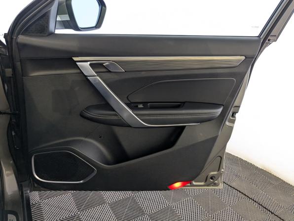 Geely Atlas Pro с пробегом 2022 года, цена 1 690 000 рублей, 103100 км, внедорожник, Автокод Объявления