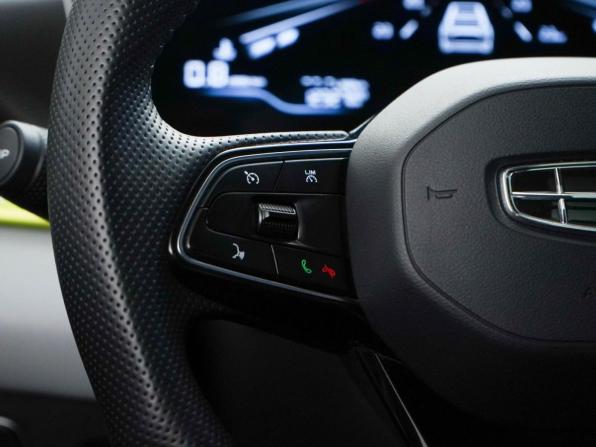 Geely Coolray I Рестайлинг с пробегом 2023 года, цена 2 234 444 рубля, 12327 км, внедорожник, Автокод Объявления