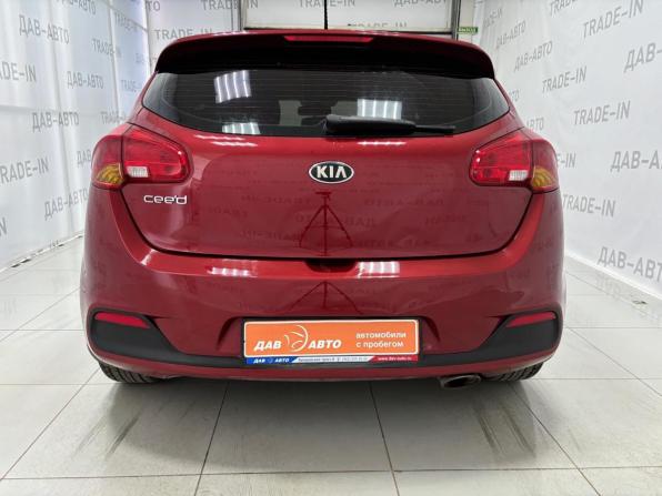 Kia Ceed II с пробегом 2012 года, цена 830 000 рублей, 198000 км, хэтчбек, Автокод Объявления