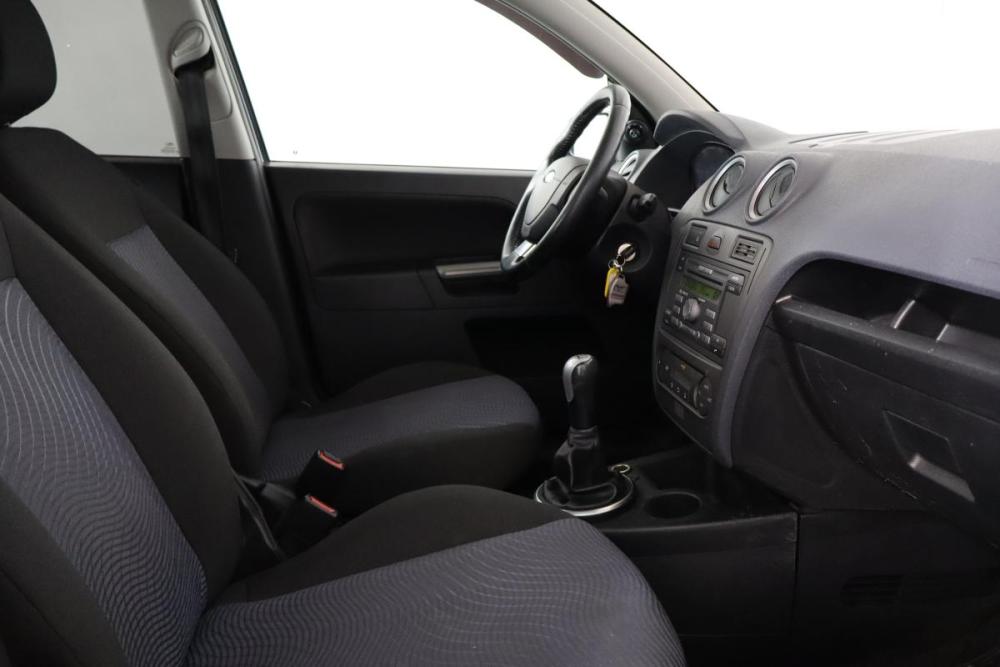 Ford Fusion I Рестайлинг Санкт-Петербург  - изображение 11