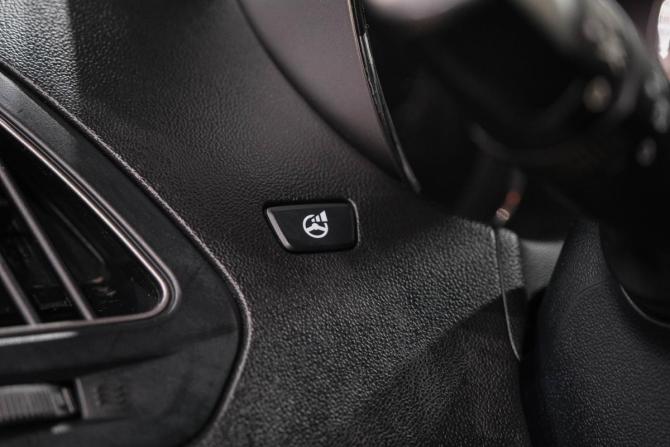 Hyundai ix35 I Рестайлинг с пробегом 2013 года, цена 1 709 000 рублей, 130000 км, внедорожник, Автокод Объявления