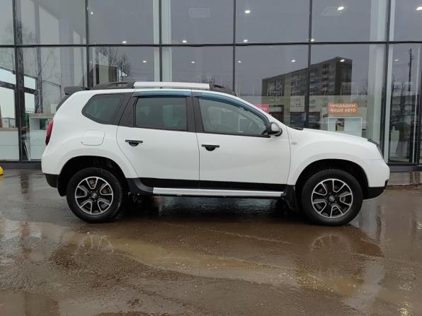 Renault Duster I Рестайлинг с пробегом 2015 года, цена 1 139 800 рублей, 116500 км, внедорожник, Автокод Объявления