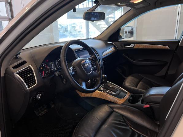 Audi Q5 I (8R) с пробегом 2011 года, цена 1 070 000 рублей, 292971 км, внедорожник, Автокод Объявления