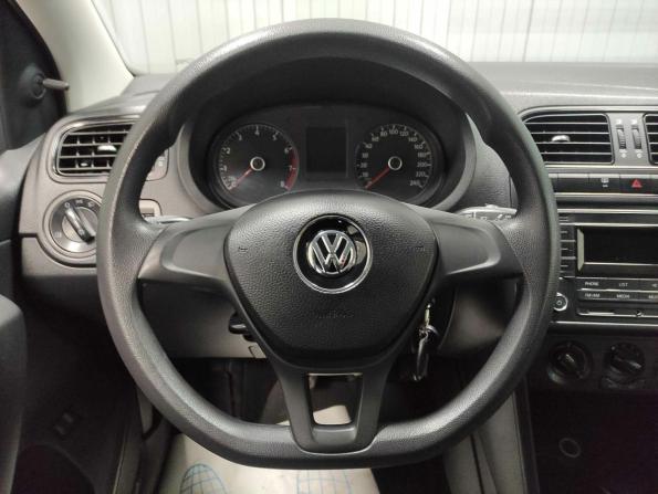 Volkswagen Polo V Рестайлинг с пробегом 2019 года, цена 761 000 рублей, 247811 км, седан, Автокод Объявления