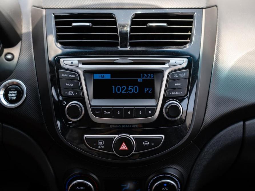 Hyundai Solaris I Рестайлинг Сочи  - изображение 13