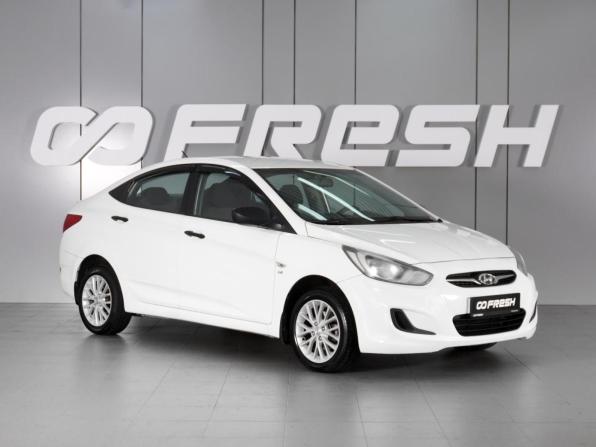 Hyundai Solaris I с пробегом 2012 года, цена 729 000 рублей, 191937 км, седан, Автокод Объявления