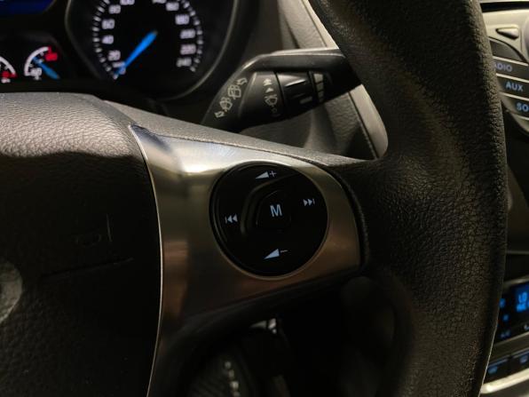 Ford Focus III с пробегом 2013 года, цена 880 000 рублей, 175651 км, хэтчбек, Автокод Объявления