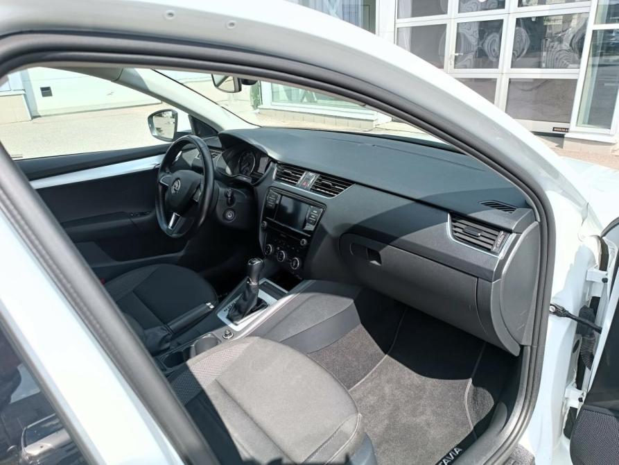 Skoda Octavia III (A7) Рестайлинг Санкт-Петербург  - изображение 15