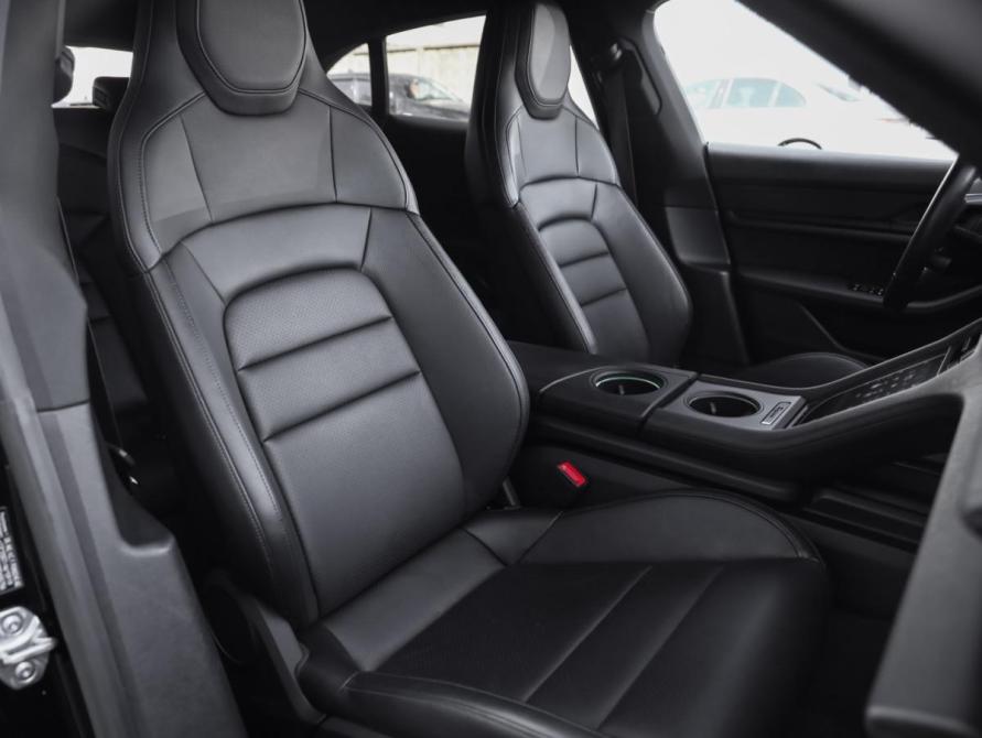 Porsche Taycan I Санкт-Петербург  - изображение 34