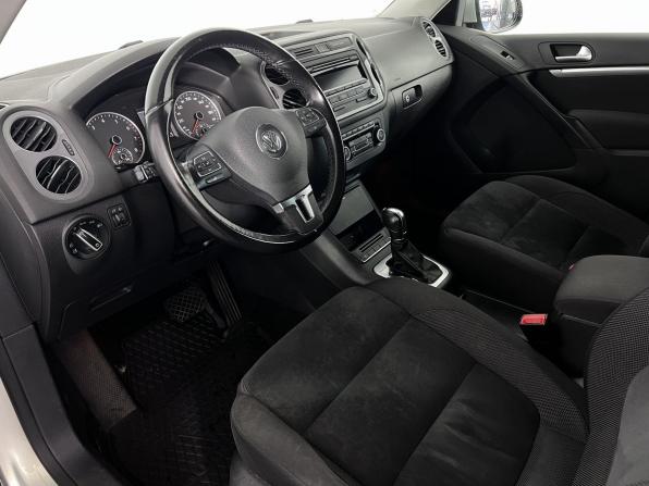 Volkswagen Tiguan I Рестайлинг с пробегом 2011 года, цена 1 200 000 рублей, 152000 км, внедорожник, Автокод Объявления