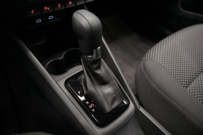 Volkswagen Polo VI с пробегом 2020 года, цена 1 655 000 рублей, 106000 км, лифтбек, Автокод Объявления