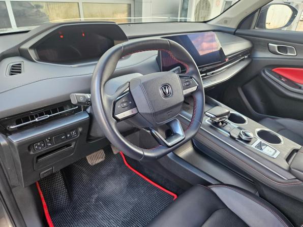 Changan CS55 Plus II с пробегом 2023 года, цена 2 136 000 рублей, 30000 км, внедорожник, Автокод Объявления