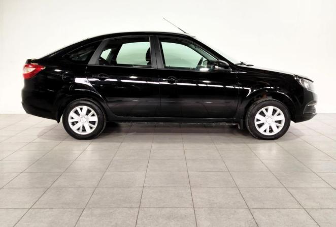 Lada (ВАЗ) Granta I Рестайлинг с пробегом 2022 года, цена 831 000 рублей, 87180 км, лифтбек, Автокод Объявления