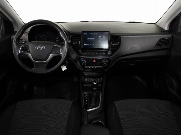Hyundai Solaris II Рестайлинг с пробегом 2021 года, цена 1 648 000 рублей, 86000 км, седан, Автокод Объявления