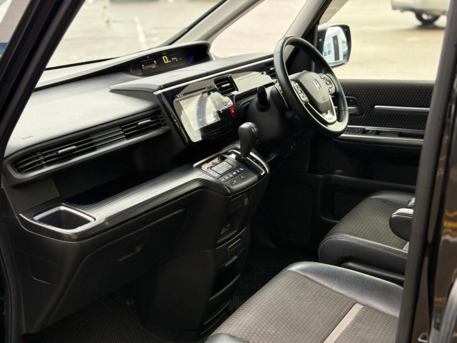 Honda Stepwgn V Томск  - изображение 22
