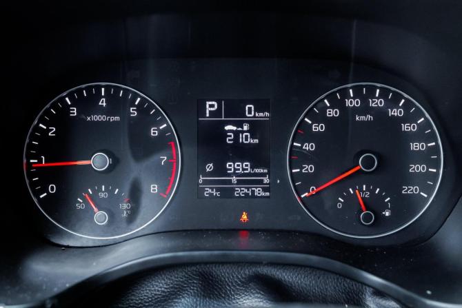 Kia Rio IV Рестайлинг с пробегом 2021 года, цена 1 394 000 рублей, 22000 км, хэтчбек, Автокод Объявления