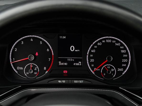 Volkswagen Polo VI с пробегом 2020 года, цена 867 000 рублей, 304483 км, лифтбек, Автокод Объявления