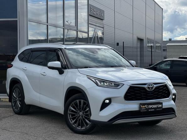 Toyota Highlander IV (XU70) с пробегом 2025 года, цена 4 749 000 рублей, 28300 км, внедорожник, Автокод Объявления