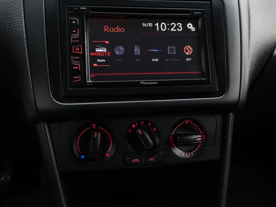 Volkswagen Polo V Рестайлинг Москва  - изображение 16