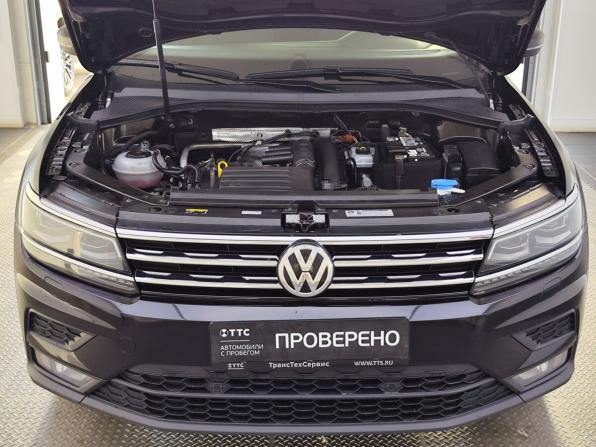 Volkswagen Tiguan II с пробегом 2018 года, цена 2 790 000 рублей, 105500 км, внедорожник, Автокод Объявления
