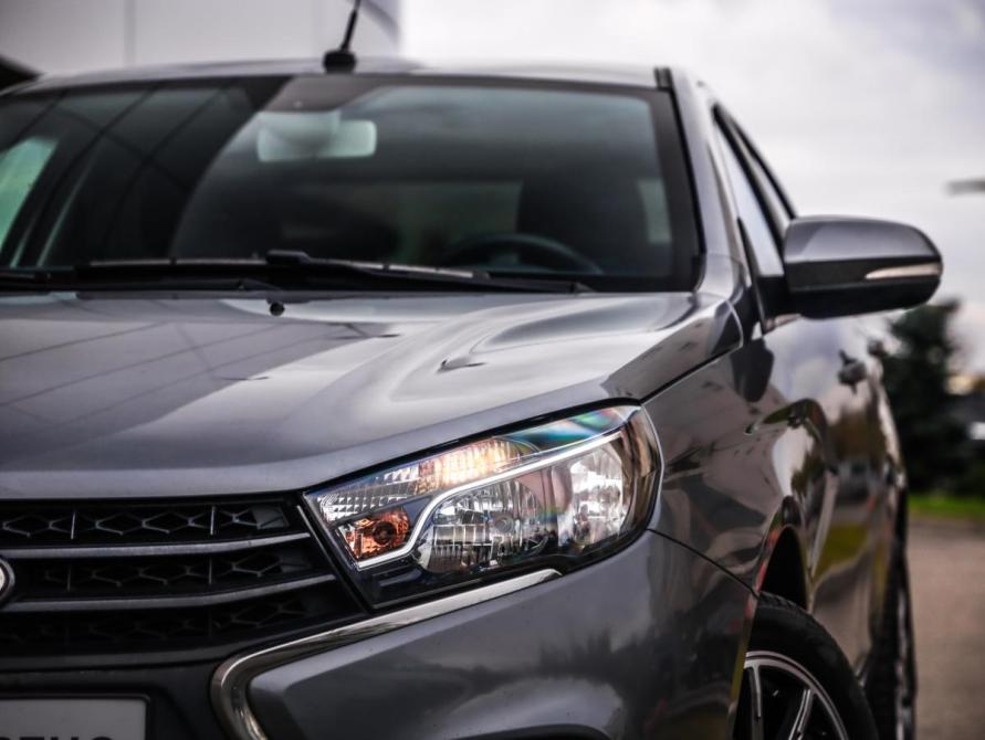 Lada (ВАЗ) Vesta I Санкт-Петербург  - изображение 2