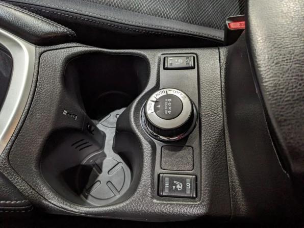 Nissan Qashqai II с пробегом 2016 года, цена 1 995 000 рублей, 39500 км, внедорожник, Автокод Объявления