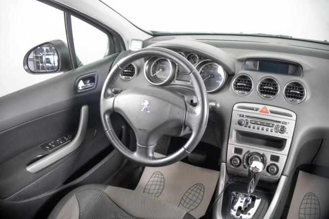 Peugeot 308 I Рестайлинг с пробегом 2012 года, цена 649 000 рублей, 228000 км, хэтчбек, Автокод Объявления