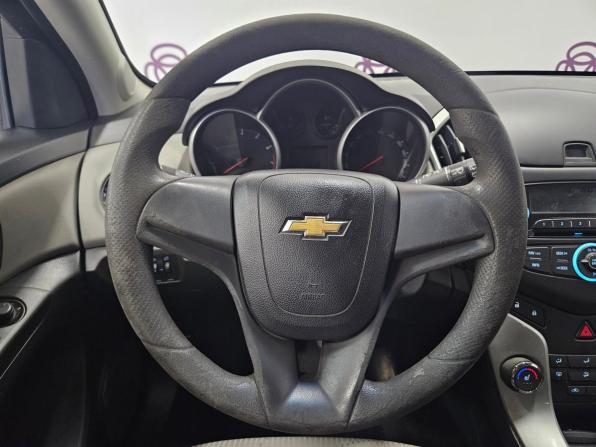 Chevrolet Cruze I Рестайлинг с пробегом 2013 года, цена 648 000 рублей, 191845 км, хэтчбек, Автокод Объявления