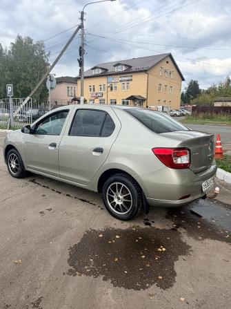 Renault Logan II с пробегом 2015 года, цена 500 000 рублей, 84000 км, седан, Автокод Объявления
