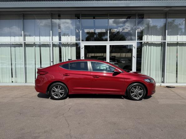 Hyundai Elantra VI (AD) Рестайлинг с пробегом 2018 года, цена 1 600 000 рублей, 131226 км, седан, Автокод Объявления