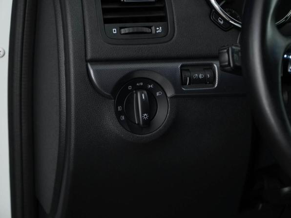 Skoda Yeti I Рестайлинг с пробегом 2015 года, цена 1 389 050 рублей, 97623 км, внедорожник, Автокод Объявления