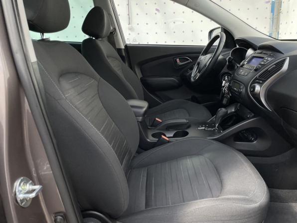 Hyundai ix35 I Рестайлинг с пробегом 2014 года, цена 1 450 000 рублей, 97712 км, внедорожник, Автокод Объявления