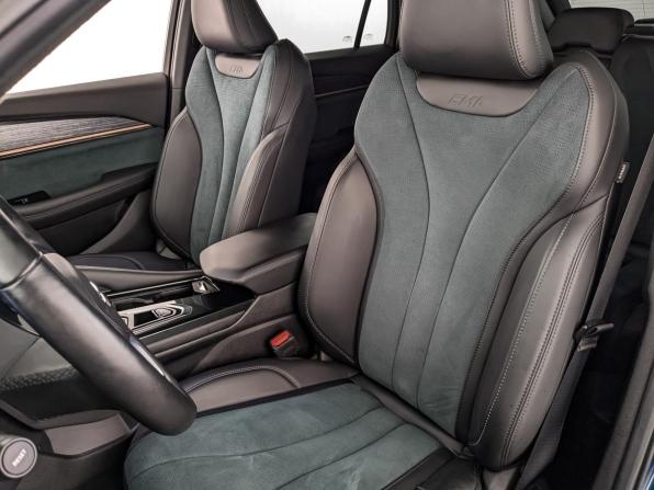Geely Monjaro I с пробегом 2024 года, цена 3 340 000 рублей, 63346 км, внедорожник, Автокод Объявления