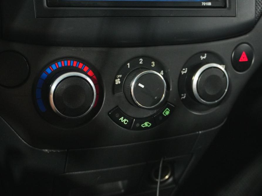 Chevrolet Aveo I Рестайлинг Вологда  - изображение 13