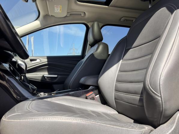 Ford Kuga II Рестайлинг с пробегом 2017 года, цена 1 590 000 рублей, 127971 км, внедорожник, Автокод Объявления